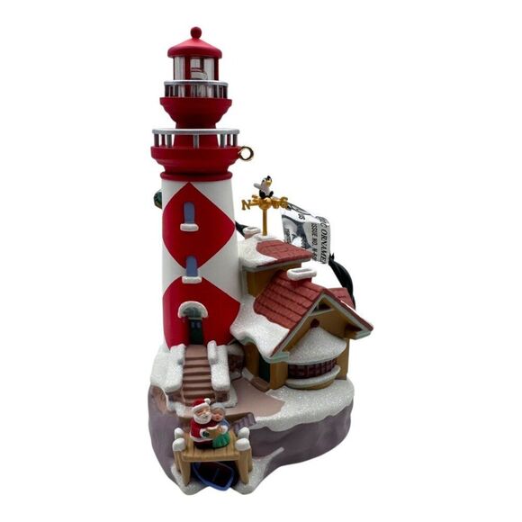 Hallmark Keepsake Christmas Ornament Lighthouse Greetings Lights Up #9 New 2005 - Picture 2 of 6